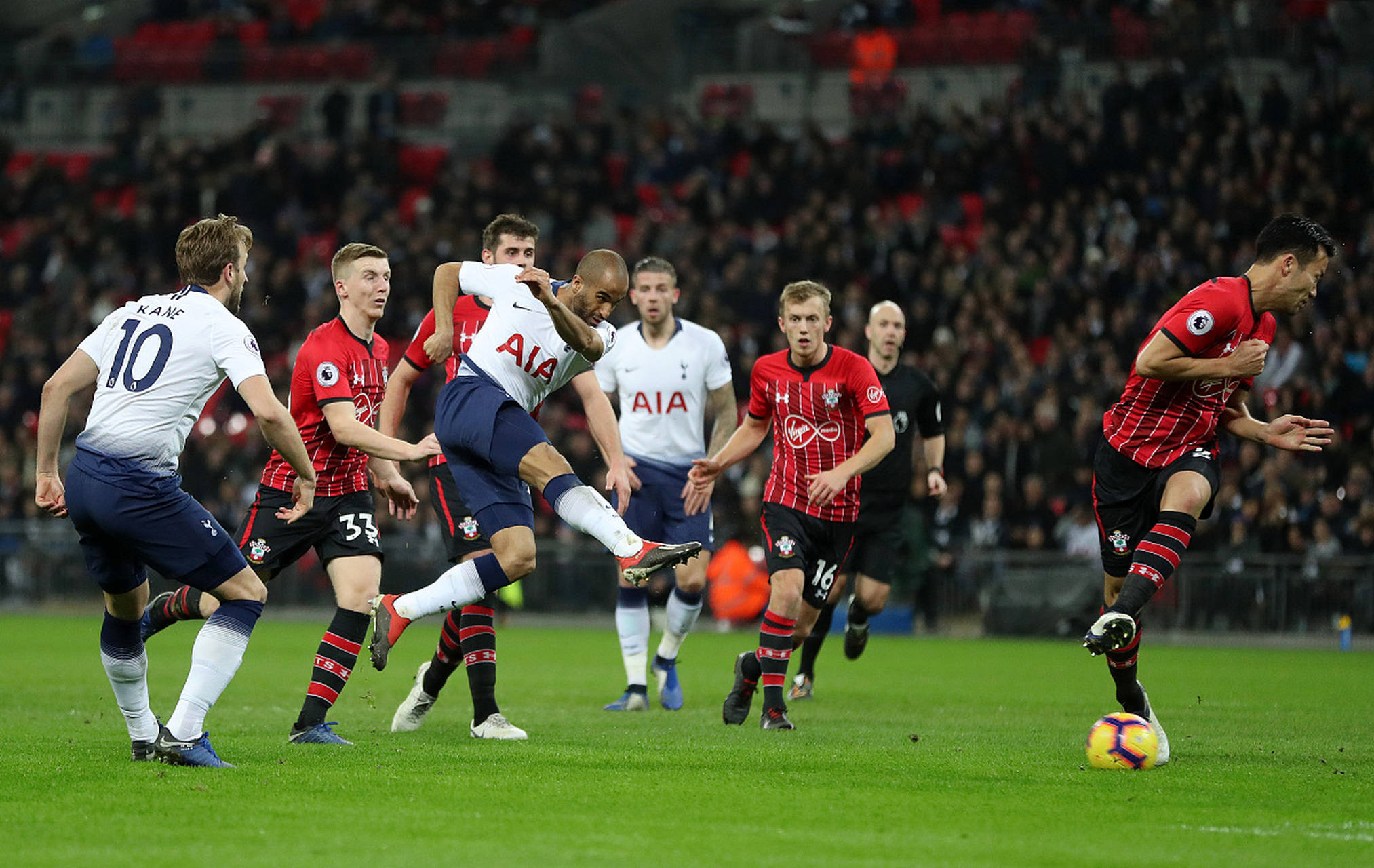 他在场上的 他在场上的